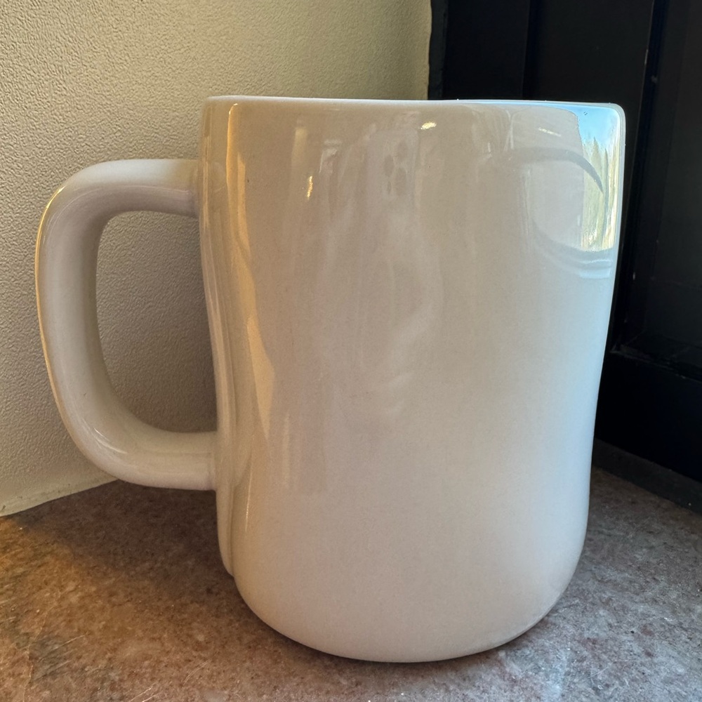 Rae Dunn “Hello Spring” Mug - Picture 4 of 4
